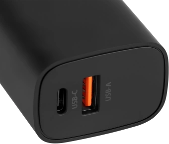 Сетевое зар./устр. Buro BUWD1 20W 3A (PD+QC) USB-C/USB-A универсальное черный (BUWD18P110BK)